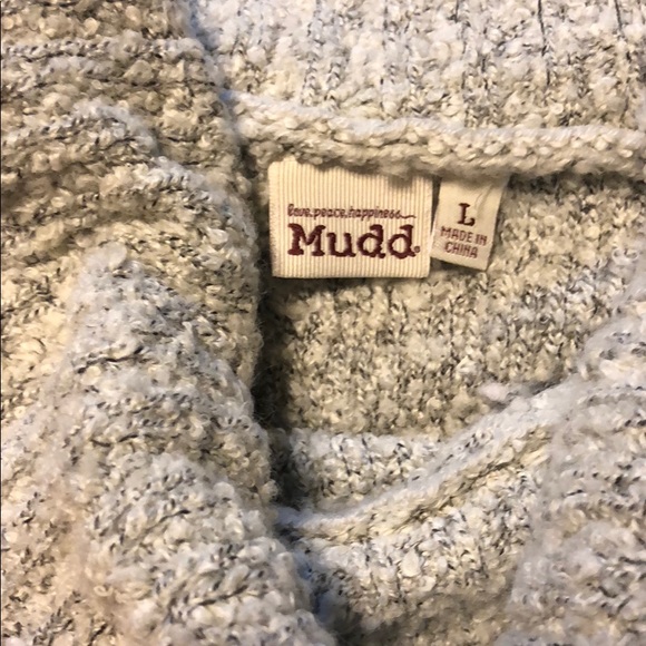 Sweater - Picture 2 of 3